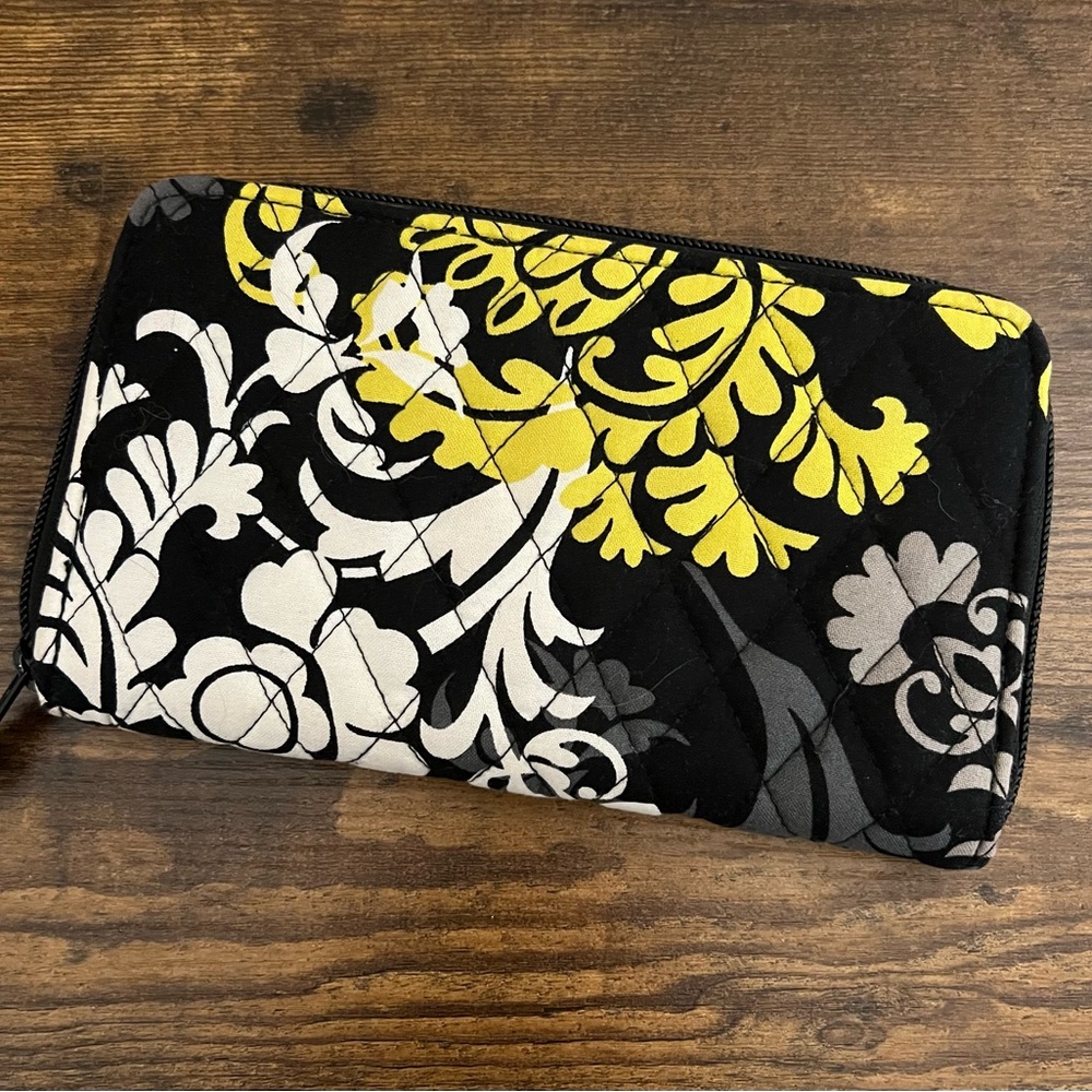 Vera Bradley wallet